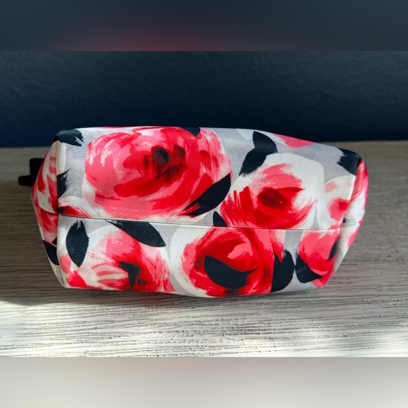 ♠️Kate Spade♠️ Pink and Black Floral Cosmetic Bag - Picture 3 of 11